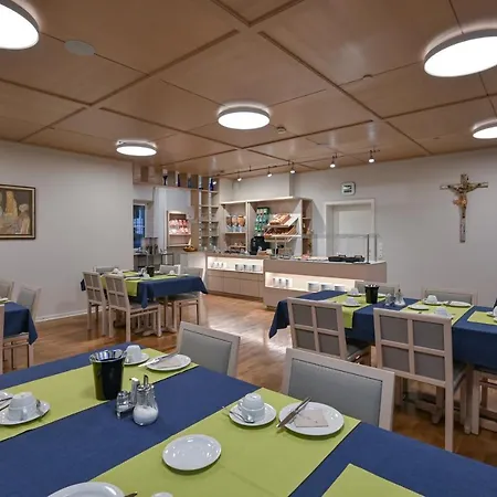 Gaestehaus Sankt Ulrich Ξενοδοχείο 3*